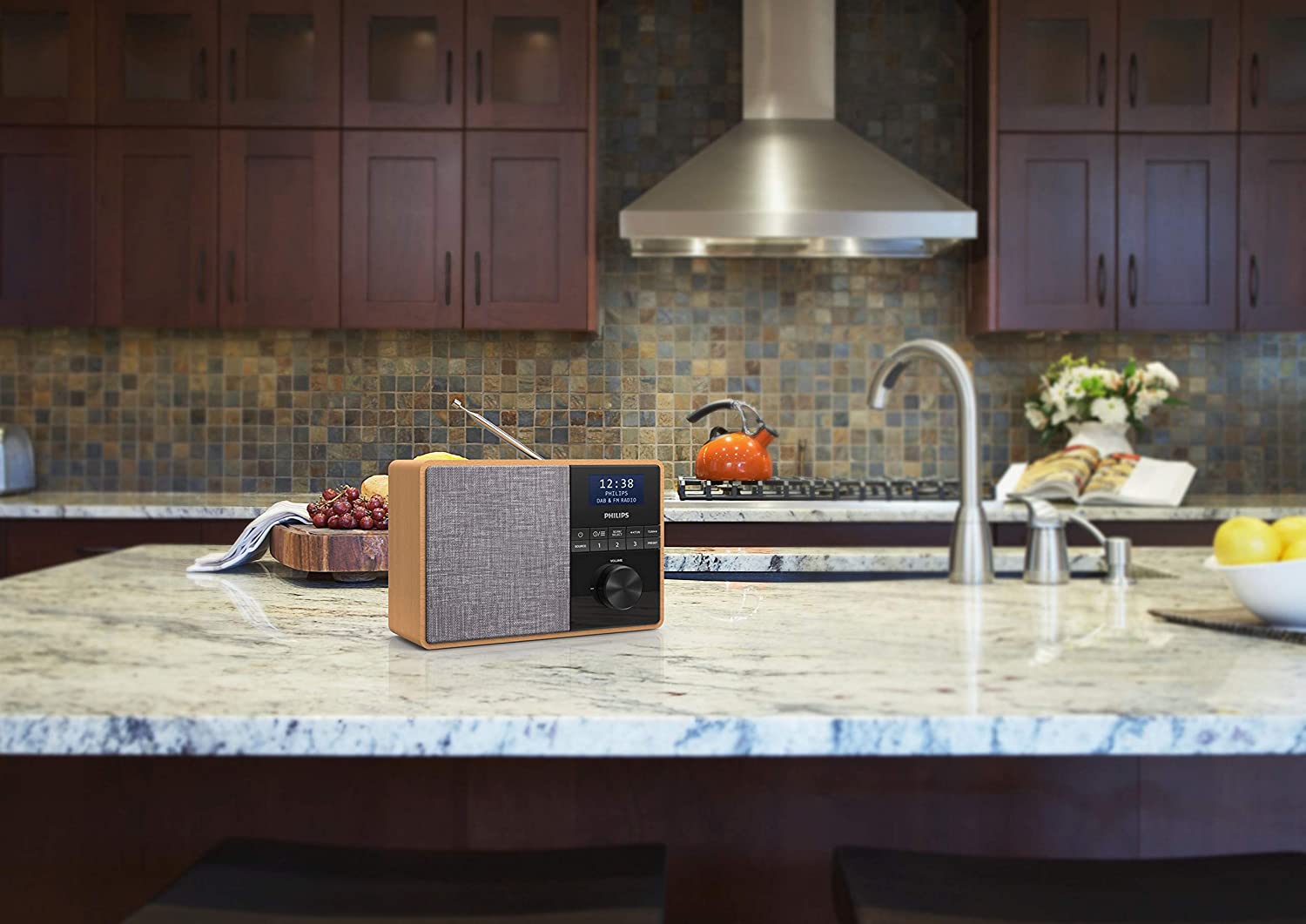 Philips radio portatile DAB+/FM bluetooth cabinet in legno TAR5505/10