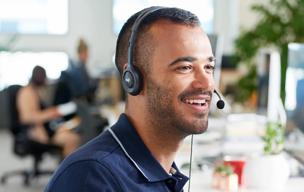 Logitech cuffie con microfono H111 jack multi-device stereo 981-000593